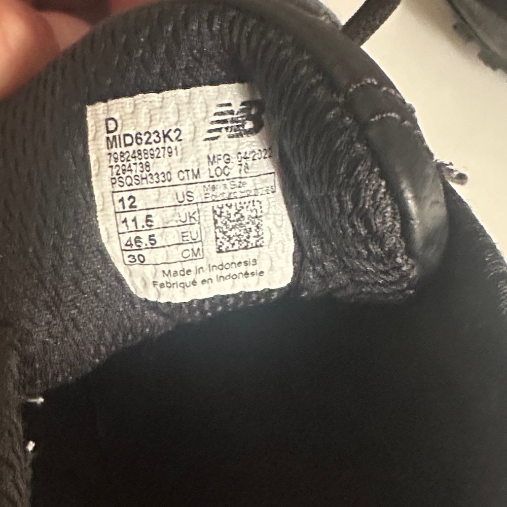 Men’s New Balance 623v3 - Picture 2 of 5
